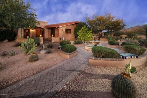 12600 Como Dr, Tucson AZ  85755-2305 exterior