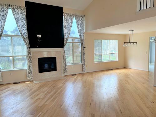 52829 Paint Creek Dr, Macomb Township MI  48042-2962 exterior