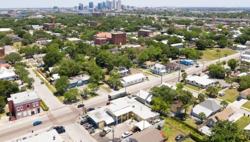 2406 Armenia Ave, Tampa FL  33607-2604 exterior