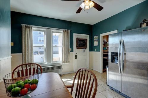 141 Farm St, Woonsocket RI 02895-1107 exterior