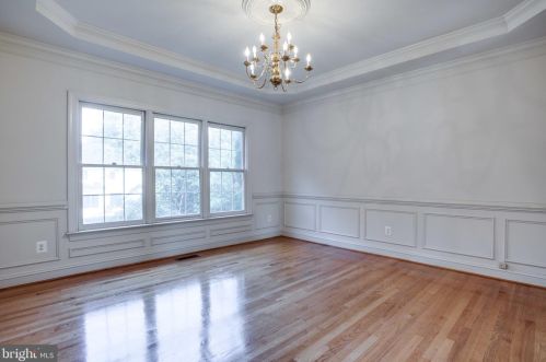 1588 Highland Glen Pl, Mc Lean VA  22101-4159 exterior