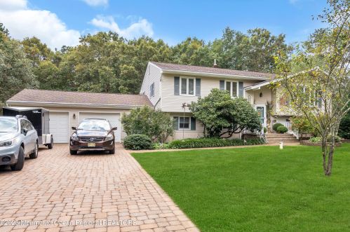 442 Frank Applegate Rd, Jackson Twp, NJ 08527-4218