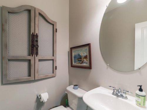 2070 Hatteras Way, Atlanta GA 30318-1083 exterior