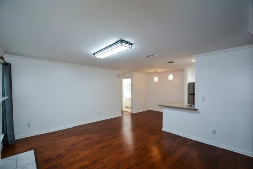 313 Granville Ct, Atlanta GA  30328-3434 exterior