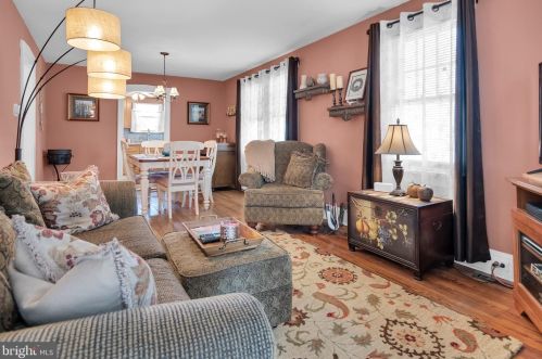 101 5 Ave, Runnemede NJ 08078-1308 exterior