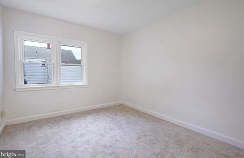 320 Franklin Ave, New Castle DE 19720-3310 exterior