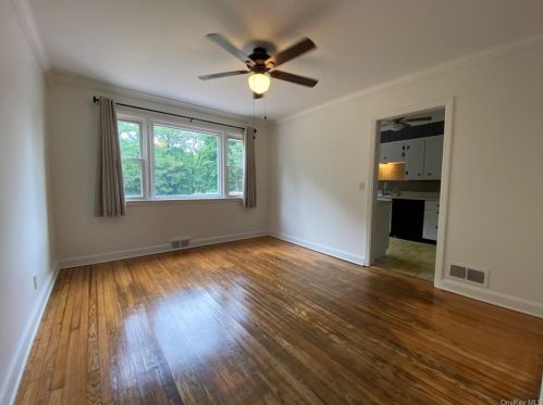 17 Pleasant Vw Rd, Poughkeepsie NY exterior