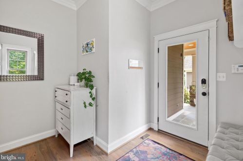 4815 15 St, Arlington VA 22205-2620 exterior