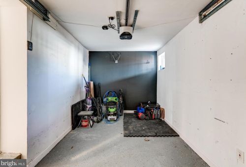 401 Delafield Pl, Washington DC  20011-6112 exterior