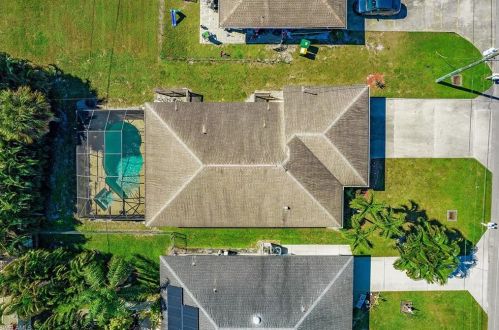 842 99 Ave, Naples FL 34108-2234 exterior