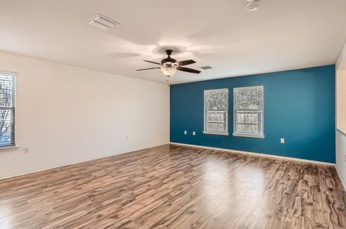 6600 Doyal Dr, Austin TX 78747-3902 exterior