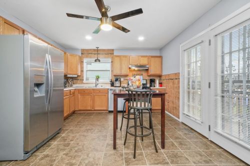 1538 Tripp Ave, Chicago IL 60652-2948 exterior