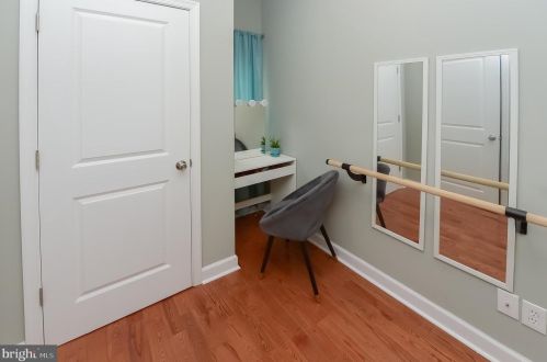 1275 Bucknell St, Philadelphia PA 19145-3214 exterior