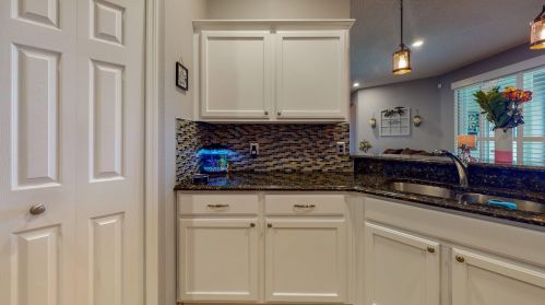 2081 Burlington St, Fort Pierce FL  34984-4350 exterior