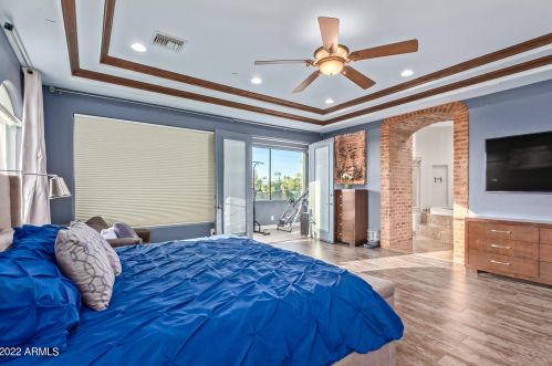 3675 59 Pl, Phoenix AZ 85018-3210 exterior