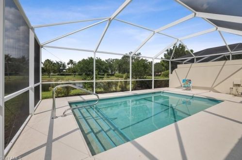 3165 Andorra Ct, Naples FL 34109-1386 exterior