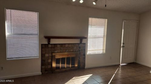 944 Escuda Dr, Phoenix AZ  85024-1145 exterior