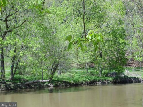 2302 Colston Dr, Silver Spring MD  20910-2514 exterior