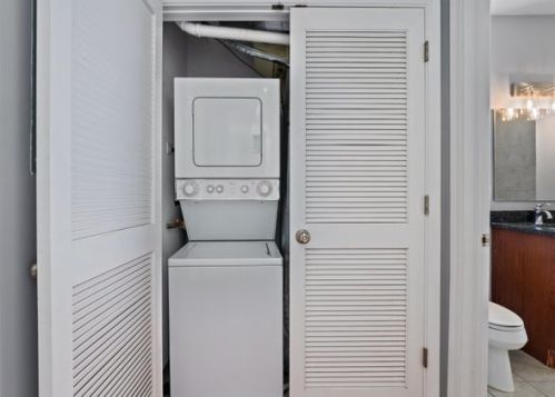 1752 Rascher Ave, Chicago IL  60640-1118 exterior