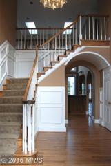 1301 Daviswood Dr, Mc Lean VA  22102-2222 exterior