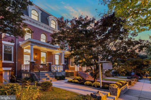 30 Adams St, Washington DC  20001-1026 exterior