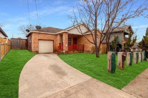 910 Claude St, Dallas, TX 75203-3325