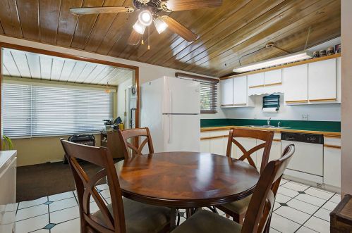 2260 Seacrest Blvd, Boynton Beach FL 33435-1708 exterior