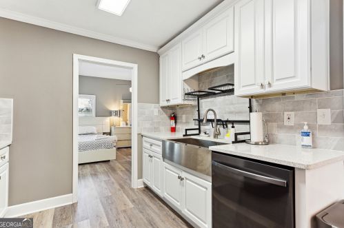 4096 Clay Dr, Atlanta GA  30360-2522 exterior