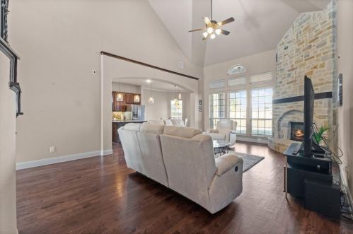 3030 Mcgregor Dr, Frisco TX 75033-8040 exterior