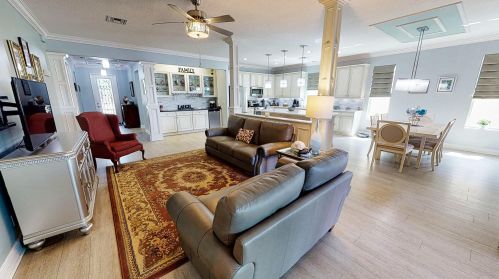 9601 Royal Poinciana Dr, Fort Pierce FL  34987-2508 exterior