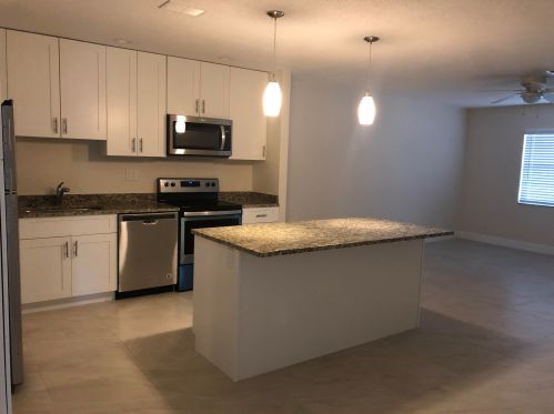 501 Conference Dr, Boca Raton FL  33486-3160 exterior