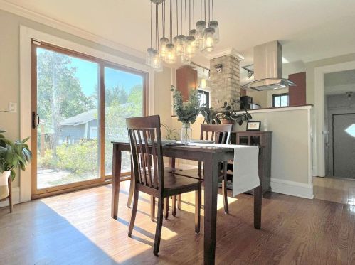 2053 Helena St, Madison WI 53704-5519 exterior