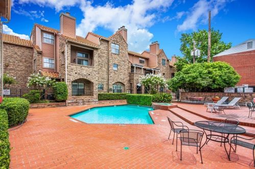 6004 Auburndale Ave, Dallas TX 75205-5045 exterior