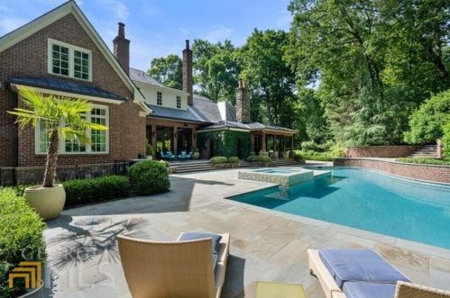 4345 Mount Paran Pkwy, Atlanta GA  30327-3719 exterior