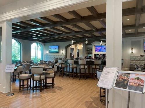 3915 Jasmine Lake Cir, Naples FL 34119-7956 exterior