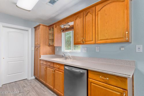 11445 Picture Rocks Rd, Tucson AZ 85743-9600 exterior