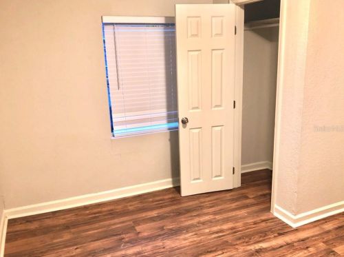 8605 10th St, Tampa FL 33604-1781 exterior