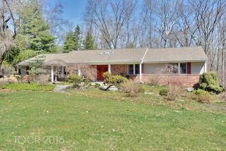 23 Midland Dr, Upper Saddle River, NJ 07458-1637