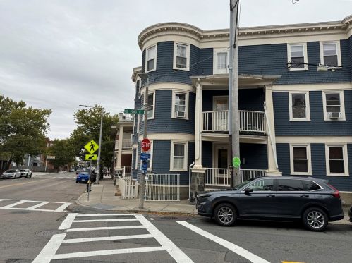 2 Pond St, Boston MA exterior