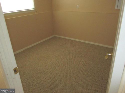 77 Argonne Ave, Trenton NJ 08620-1631 exterior