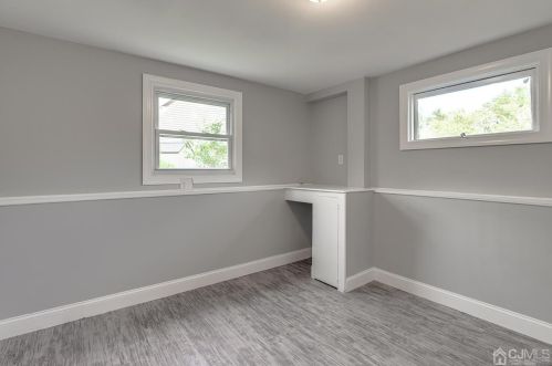 6 Kim Ct, Old Bridge NJ 08857-3405 exterior