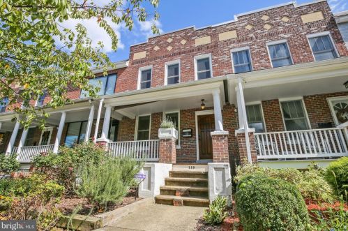 119 Peyton St, Alexandria VA  22314-2723 exterior