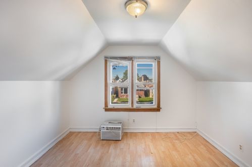 5005 Kilpatrick Ave, Chicago IL 60652-2010 exterior