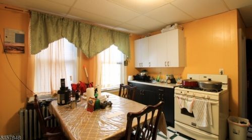 510 33rd St, Paterson NJ  07504-1745 exterior