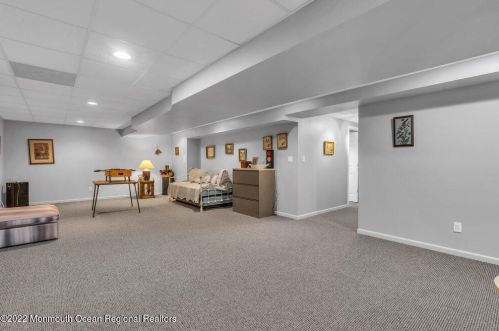 100 Serpentine Dr, Morganville NJ 07751-1400 exterior