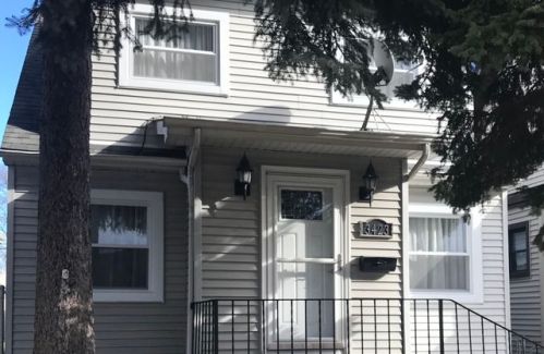 3423 Orange Ave, Chicago, IL 60634-2948