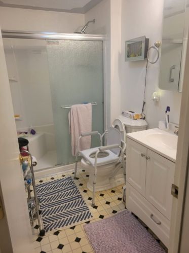 504 North St, Pittsburgh PA 15227-3863 exterior