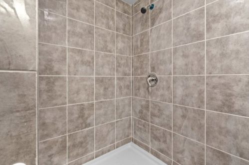 4453 Kildare Ave, Chicago IL 60652-3127 exterior