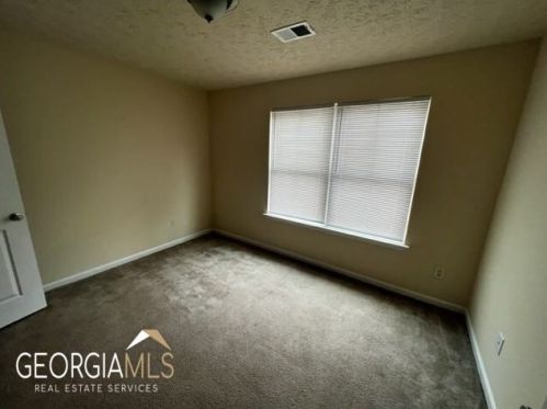 5203 Fairington Club Dr, Lithonia GA  30038-5668 exterior