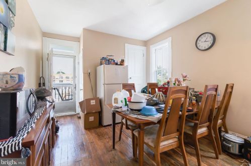 247 Ross St, Lancaster PA 17602-1940 exterior